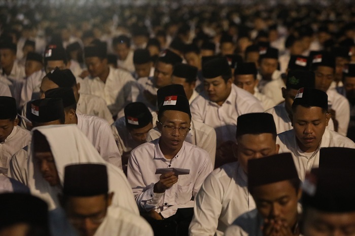 Amalan Malam 1 Muharram ala Gus Iqdam dan Abuya Al Maliki.