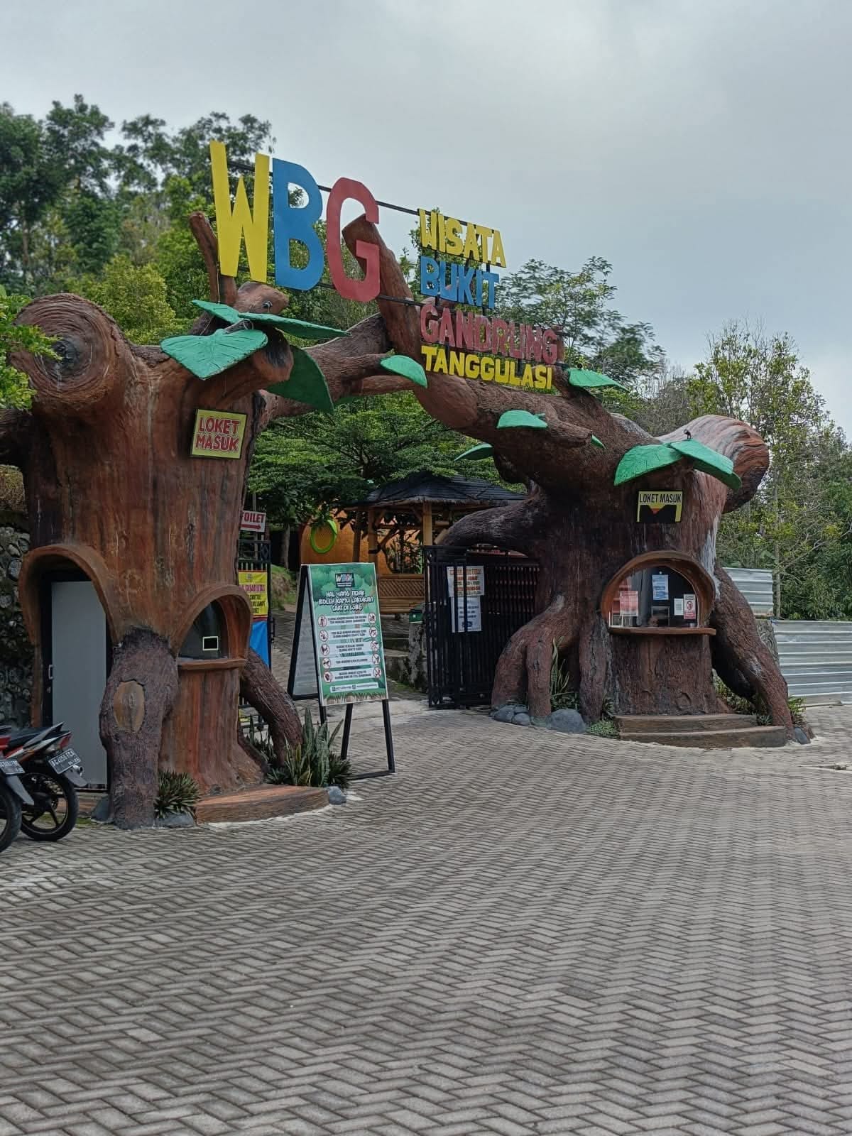 Bukit tanggulasih