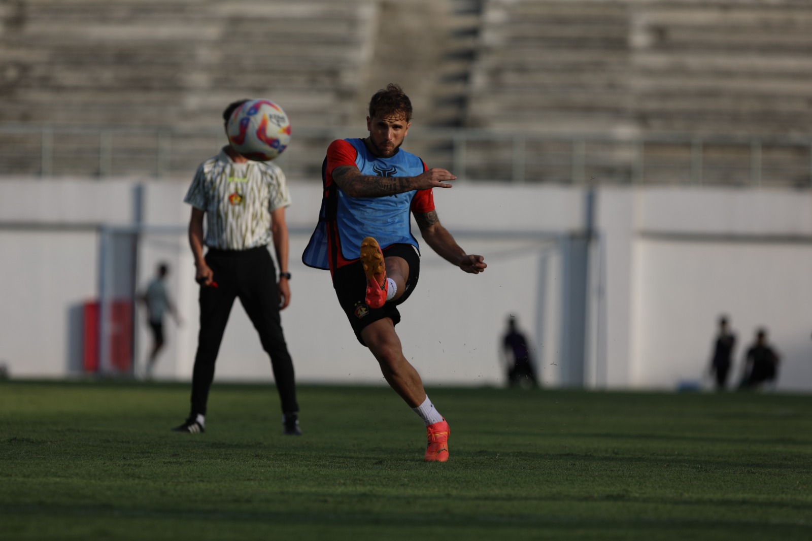 Telmo Castanheira berlatih bersama tim Persik Kediri.