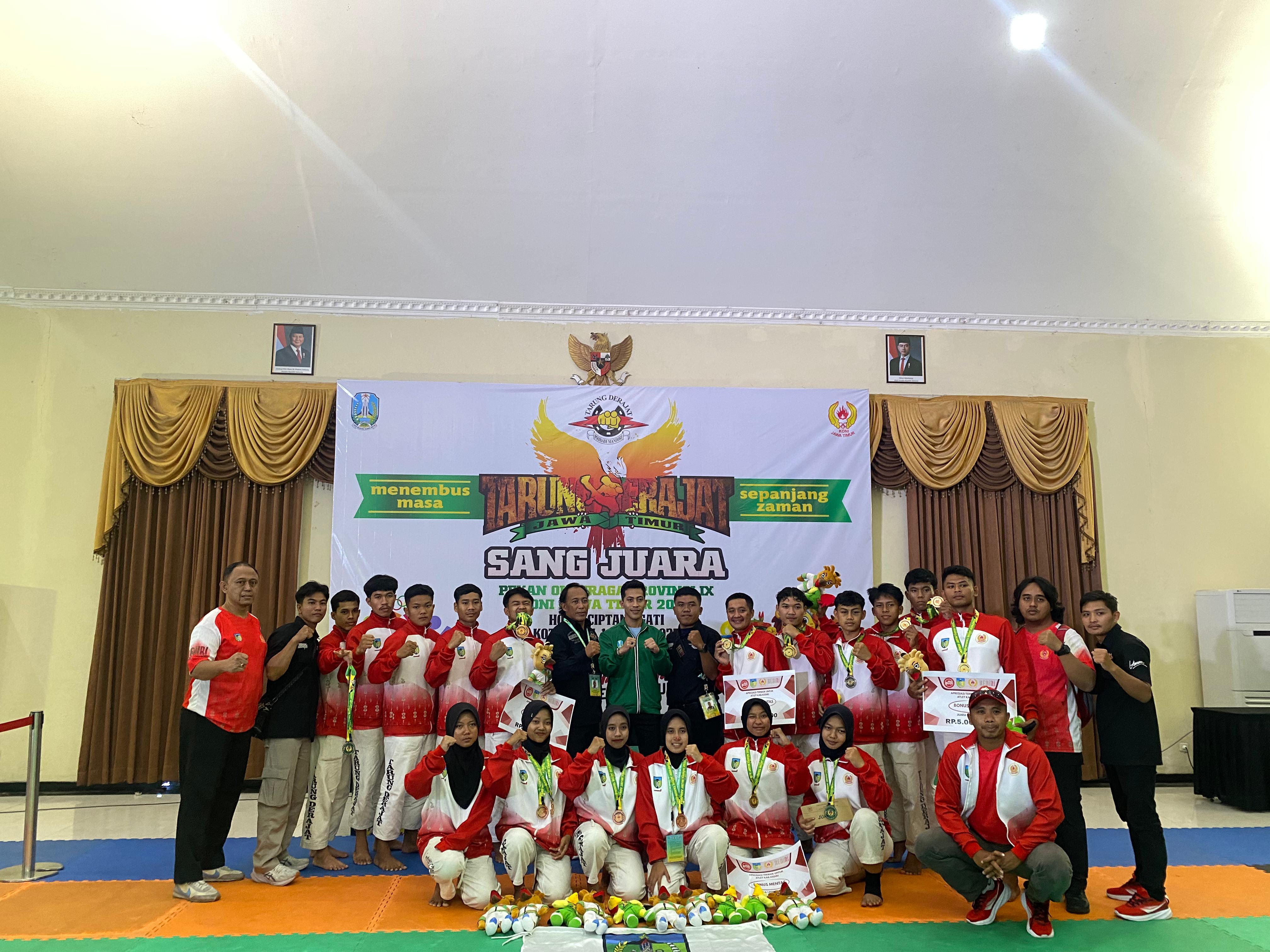 Rincian medali yang didapatkan yaitu 4 medali emas, 3 medali perak, dan 4 medali perunggu. Perolehan medali ini diraih saat bertanding di Gedung Hotel Ciptaningati.