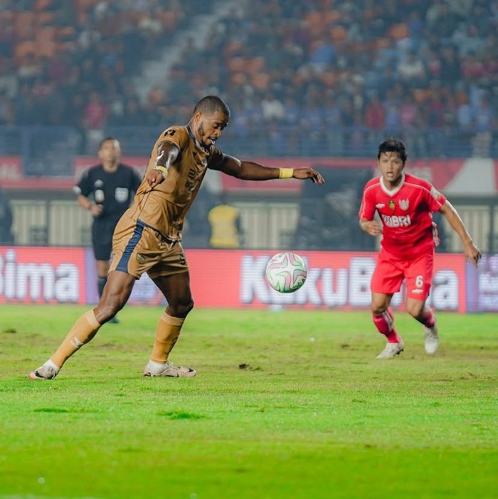 Dewa United mencetak gol dengan skor 2-0.