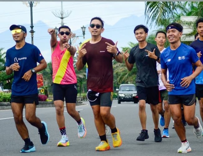 Rutinan Kediri Runners yang beberapa kali dicoba ini cukup ramai dan banyak diminati.