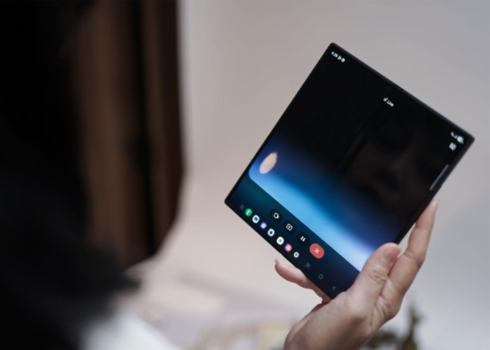 Rasakan pengalaman AI cerdas dan intuitif di Galaxy Z Series terbaru