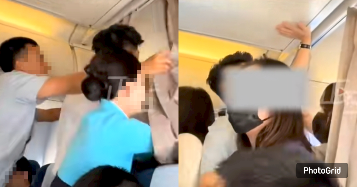 Aktor China, Tian Xu Ning saat diserbu fans fanatik di dalam pesawat