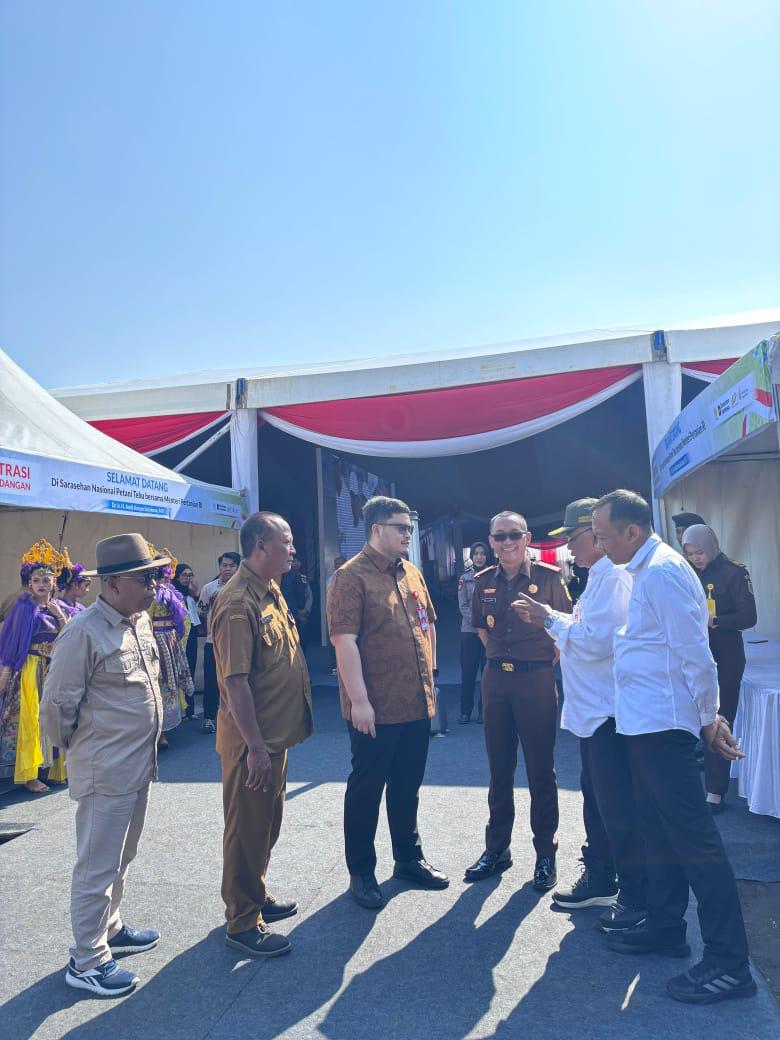 Ketua DPC HKTI Kediri Hadiri Sarasehan Nasional Mentan RI Amran Sulaiman bersama Ribuan Petani Tebu.