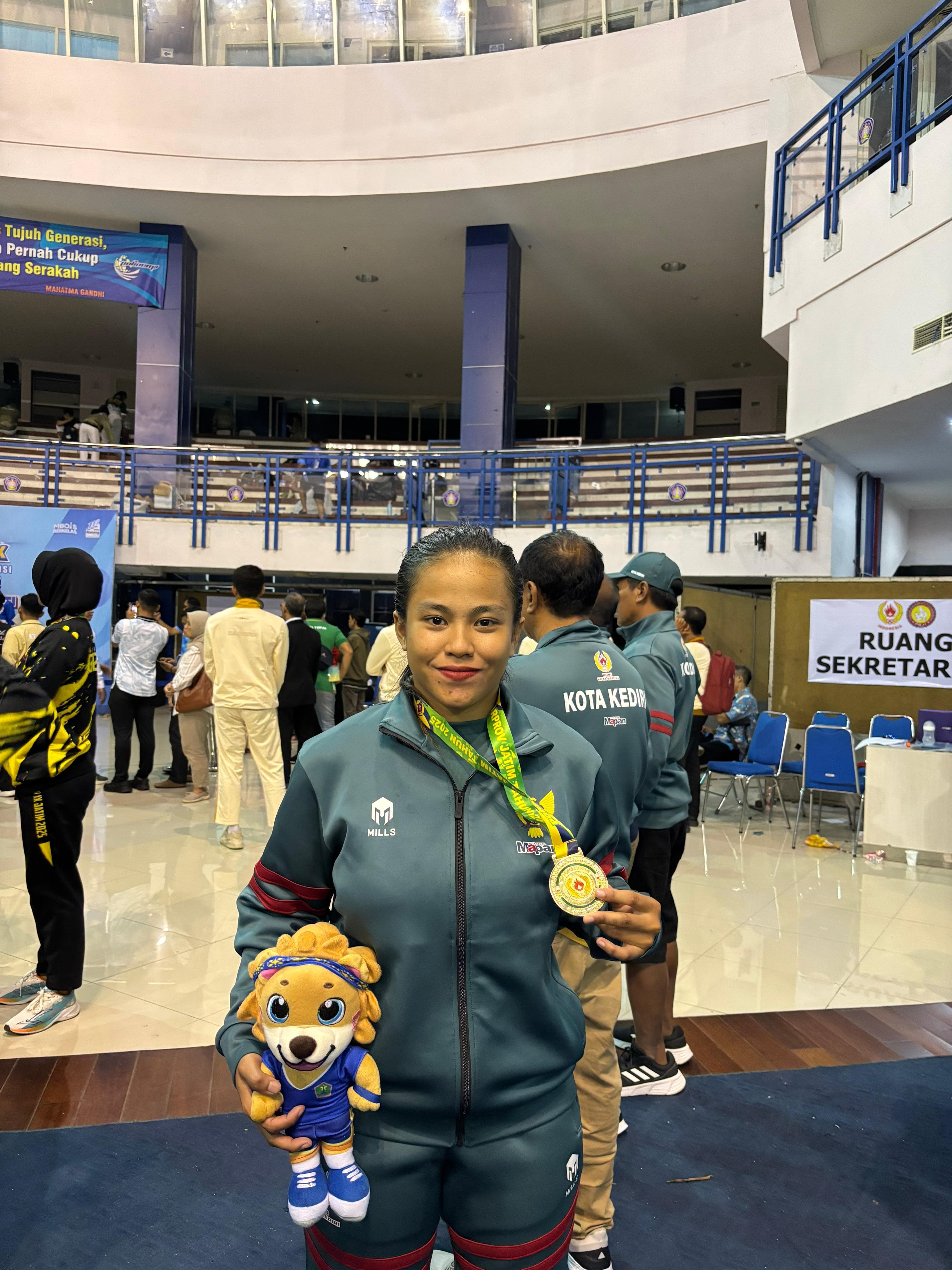 Rosa Amalia, Peraih Emas Jujitsu Porprov Jatim 2025.