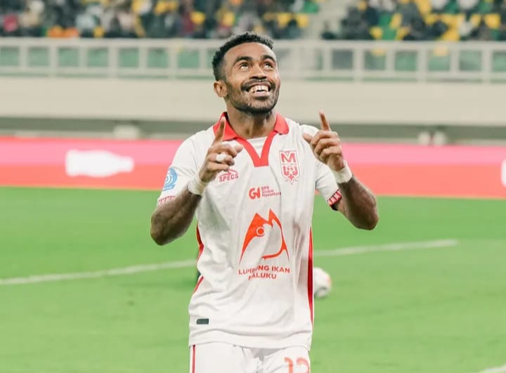 Yakob Sayuri Malut United.