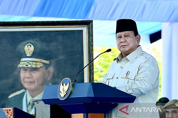 Prabowo Subianto, mengeluarkan peringatan tegas kepada seluruh komandan dan pemimpin satuan TNI.