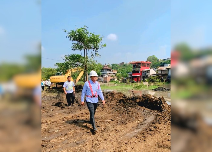 Luas Sungai Wendit 30 Meter x 4 Kilometer.
