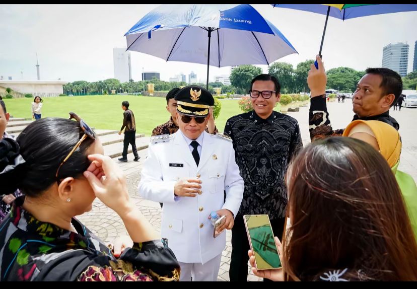 Sudewo menyampaikan alasan mengapa tetap bertahan di kursi bupati, meski gelombang penolakan begitu besar.