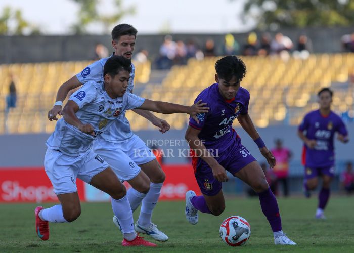 Persik Kediri tumbang dari Madura United FC.