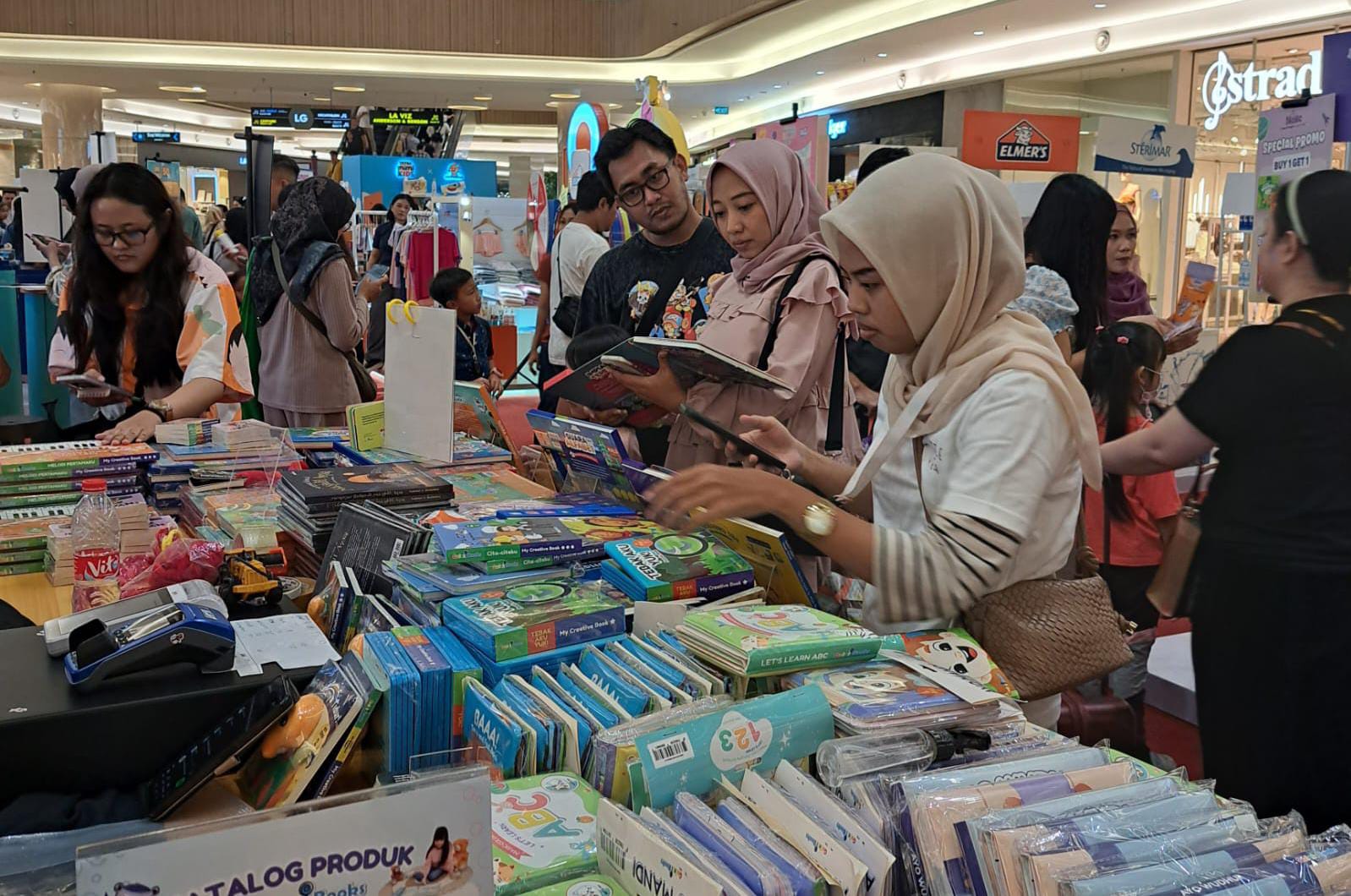 Dapat Sentuhan Pemberdayaan BRI, Pengusaha Muda Ini Sukses Bawa &ldquo;Gulalibooks&rdquo; Jangkau Pasar Literasi Anak di Malaysia dan Singapura