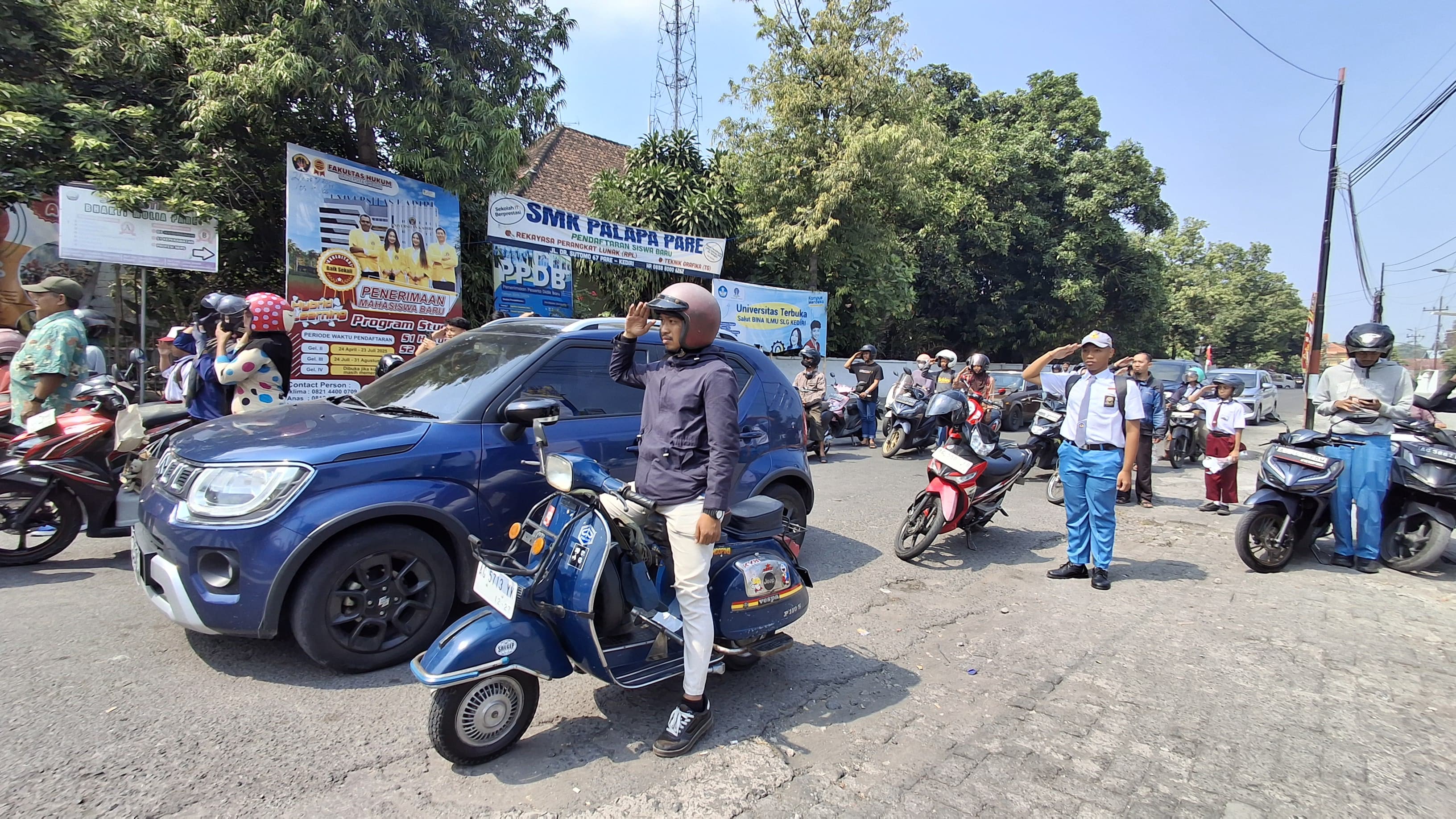 Qarga berhenti di perwmpatan Nnuur Pare saat detik-detik prolamasi.