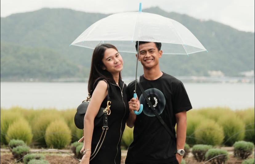Berikut delapan skandal atau masalah yang diduga menjadi pemicu retaknya hubungan mereka.
