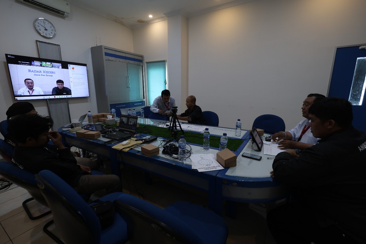 Panitia melakukan technical meeting dengan para siswa, guru, dan operator sekolah untuk menjelaskan tahapan Kompetisi Kompetensi Akademik (KKA) 2025 yang digelar awal September nanti.