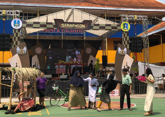 Dies Natalis ke 60 smkn 2 kediri berlangsung meriah