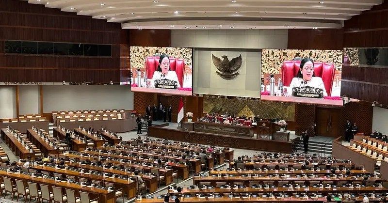 Dewan Perwakilan Rakyat (DPR) resmi mengesahkan Rancangan Undang-Undang (RUU) Perubahan Ketiga atas UU Nomor 8 Tahun 2019 tentang Penyelenggaraan Ibadah Haji dan Umrah menjadi undang-undang, Selasa (2