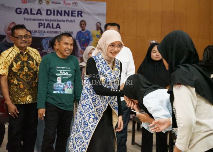 Mbak Wali Vinanda menghadiri gala dinner di Delicious Restaurant, Jumat (29/08/2025). Gala dinner ini diikuti oleh seluruh tim peserta dan official.