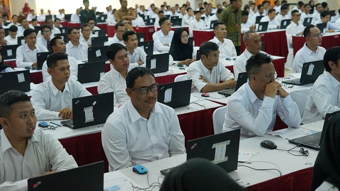 Pencairan gaji PPPK Paruh Waktu.