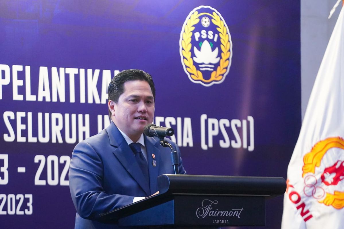 Pelantikan Erick Thohir sebagai Menpora menimbulkan pertanyaan soal nasib Ketum PSSI dan Menteri BUMN.