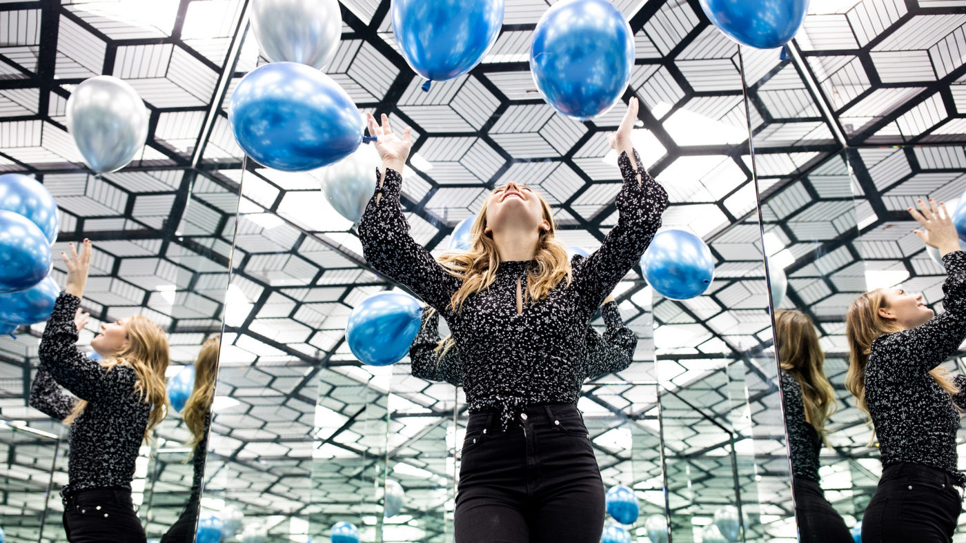 New Museum of Illusions opens in Philadelphia