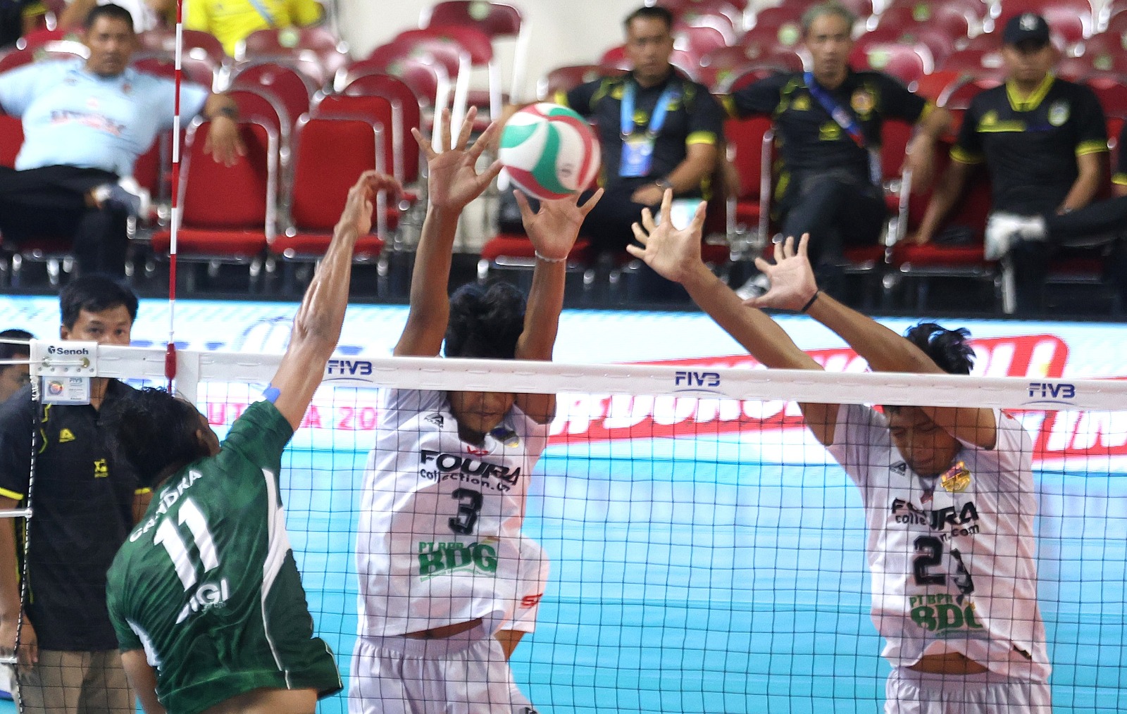 Pada laga ketiganya di GOR Utama Bojonegoro pada Kamis (25/9), mereka kalah atas Ganevo dengan skor 1-3.