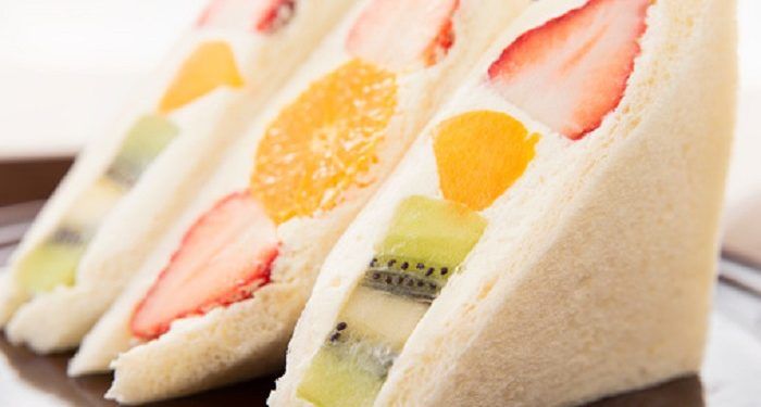 Sandwich Buah