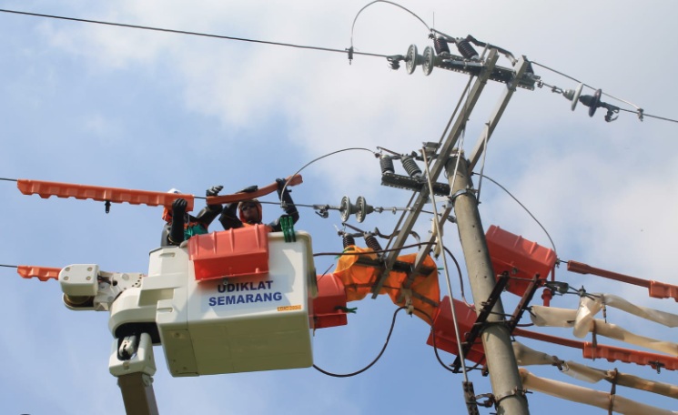 PLN buka lowongan kerja