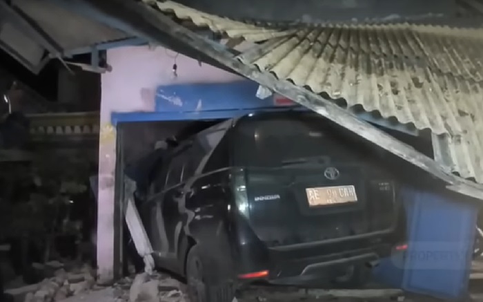 Mobil yang ditumpangi Cantika Davinca