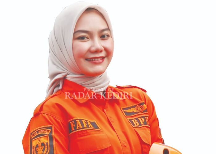 SOSOK: Ahmada Farah Widuri, anggota BPBD Kabupaten Kediri.