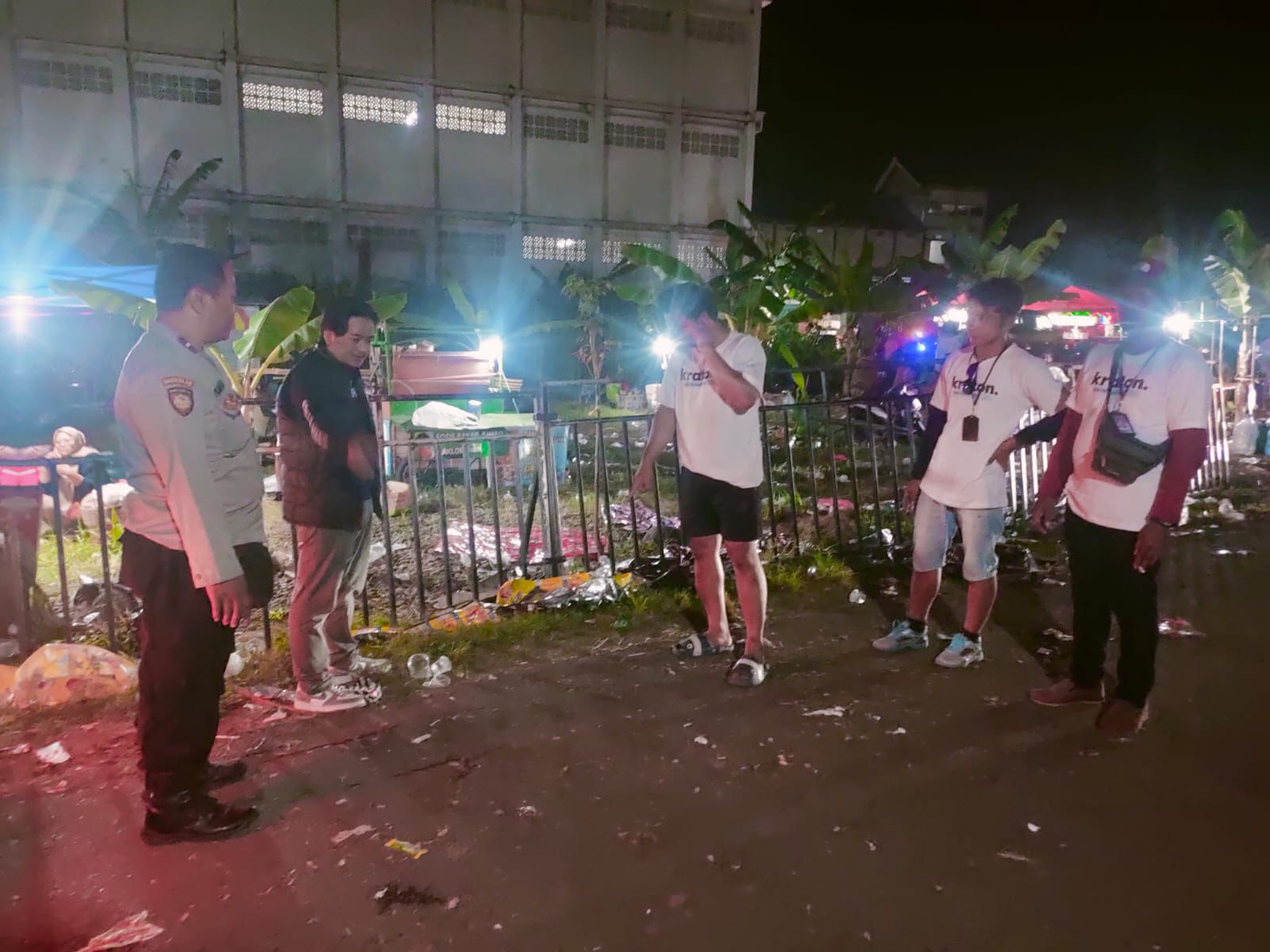 Olah TKP lokasi insiden karnaval sound.