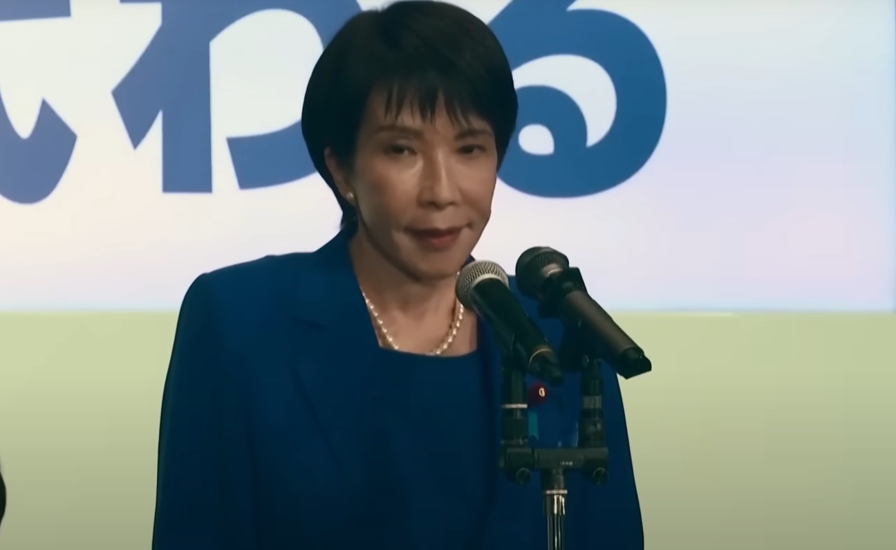 Sanae Takaichi, Perdana Menteri wanita pertama Jepang
