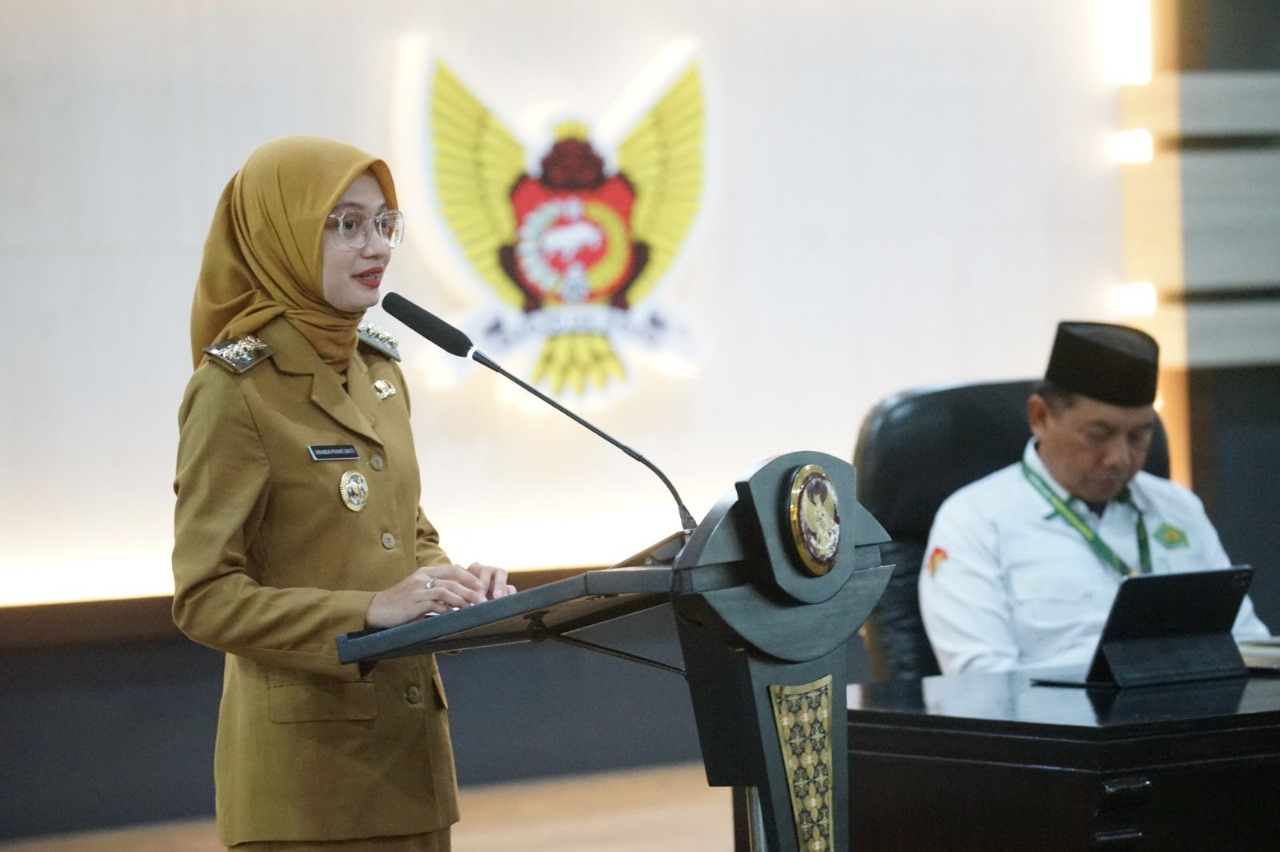 LINDUNGI ANAK: Wali Kota Kediri Vinanda Prameswati membuka sosialisasi rumah ibadah ramah anak di ruang Joyoboyo Pemkot Kediri.