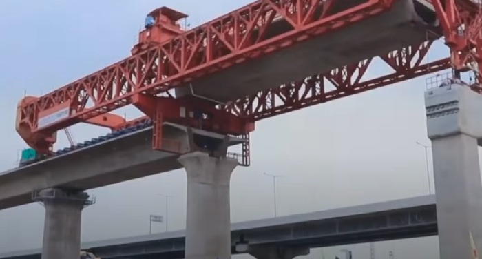Proyek pembangunan kereta cepat Whoosh