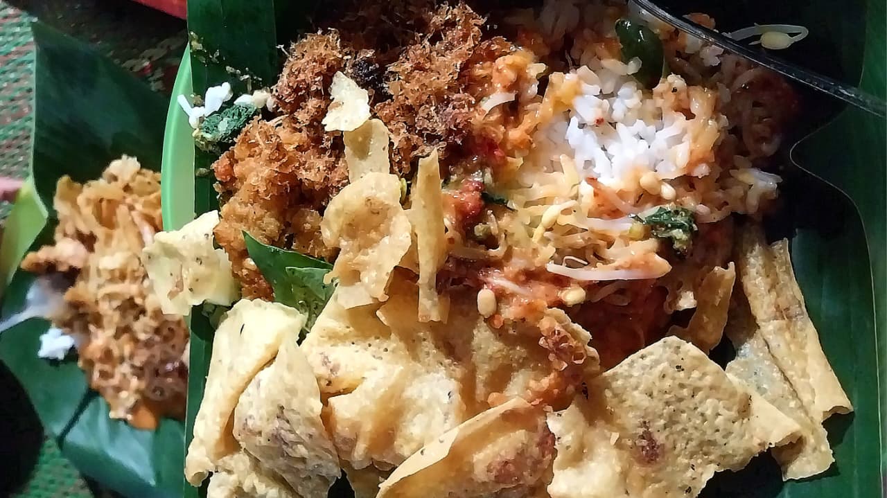 Pecel Bu Anik, Jalan Dhoho. (Foto: Karunia Syifa/ JPRK)