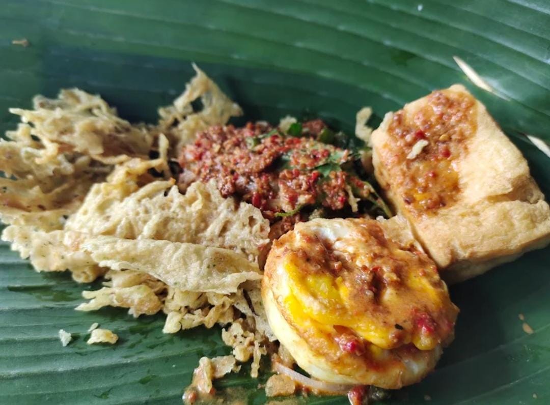 (Foto: Maya Damayanti/ Ulasan Google Pecel Bu Poniman)