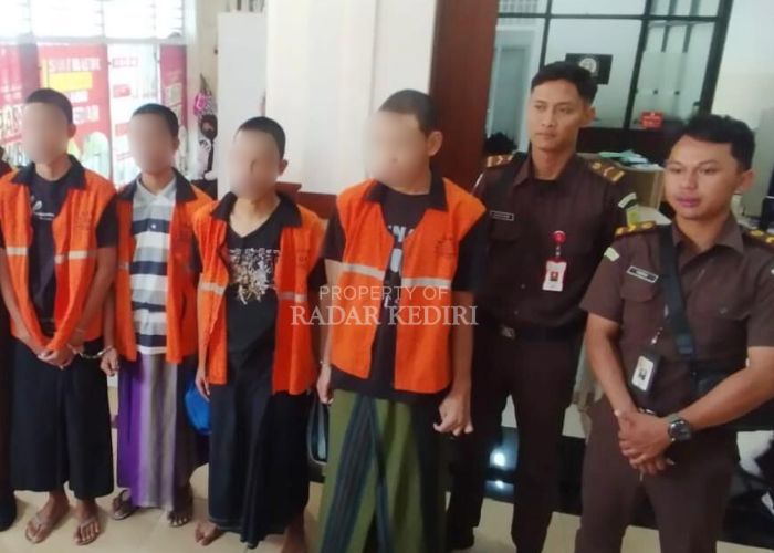 Terpidana kasus kerusuhan.