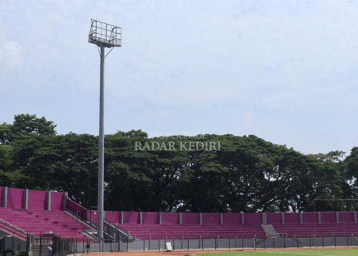 Lampu stadion Brawijaya terkini.