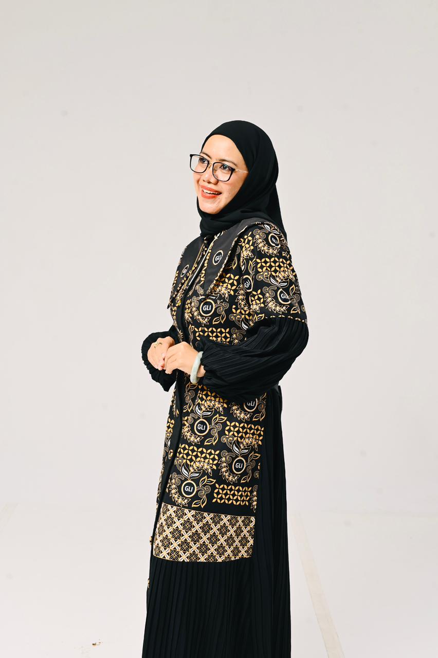 Ana Prasetya Nintyas SPd MM