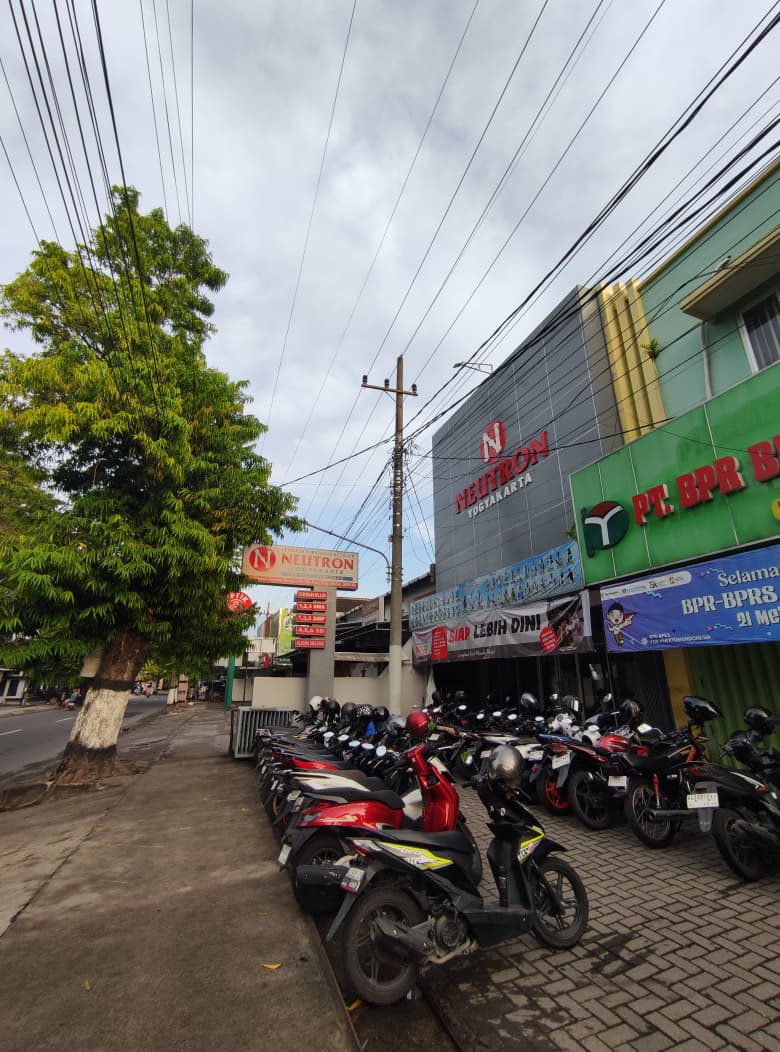 Lembanga Bimbingan Belajar Neutron Yogyakarta