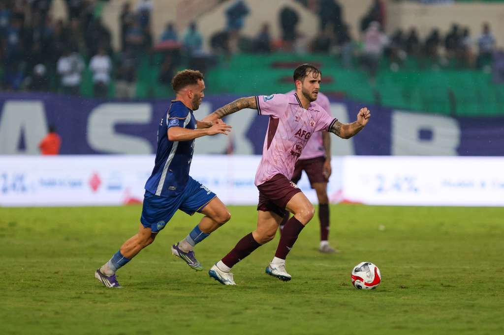 PSIM Yogyakarta versus Persik Kediri.