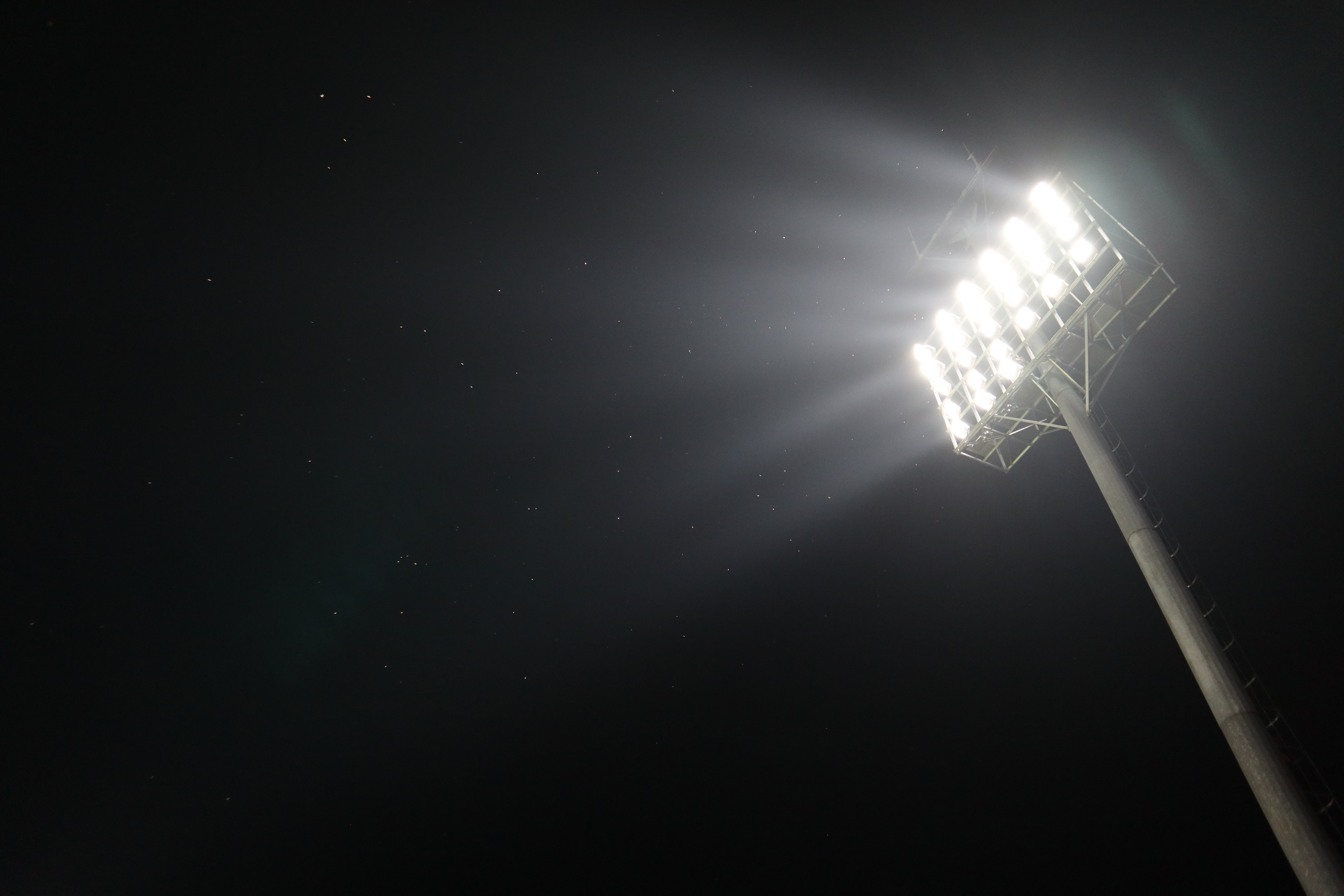 Lampu Stadion Brawijaya Kota Kediri.