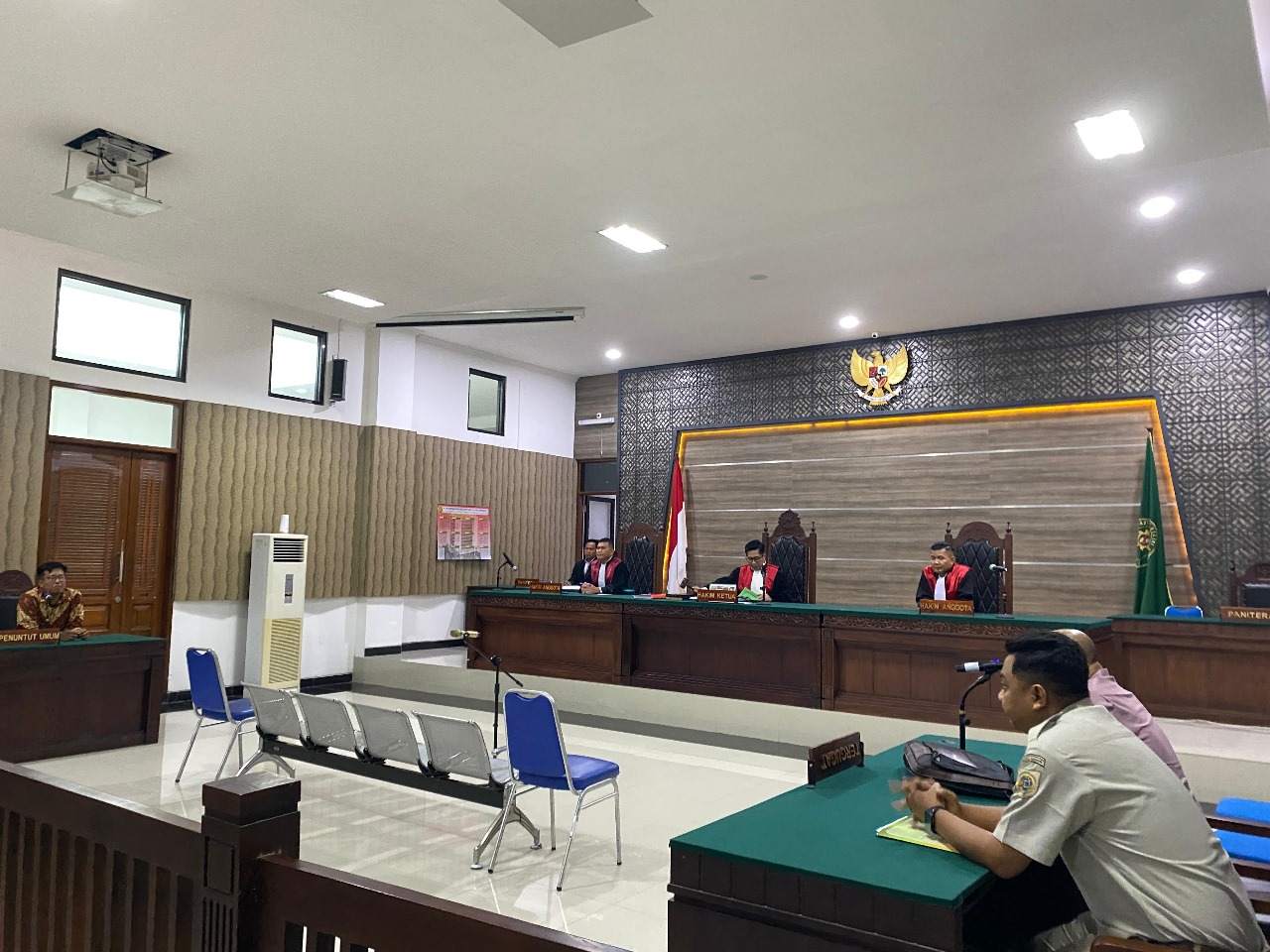 Mediasi gugatan tumpang tindih sertifikat yang diajukan oleh Enik Rustanti, warga Kelurahan Gayam, Mojoroto, di PN Kediri gagal dan akan dilanjutkan ke persidangan lanjutan.