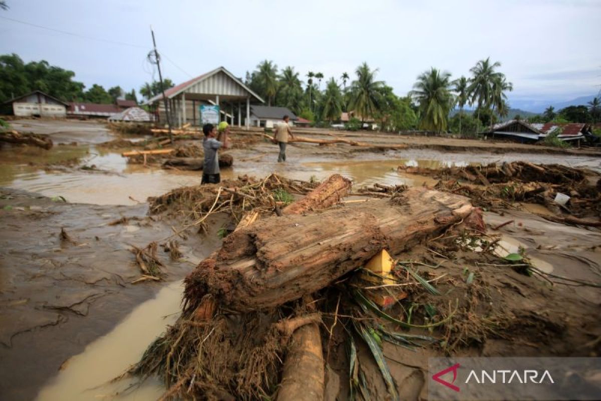 Banjir Tapanuli Tengah dan Utara
