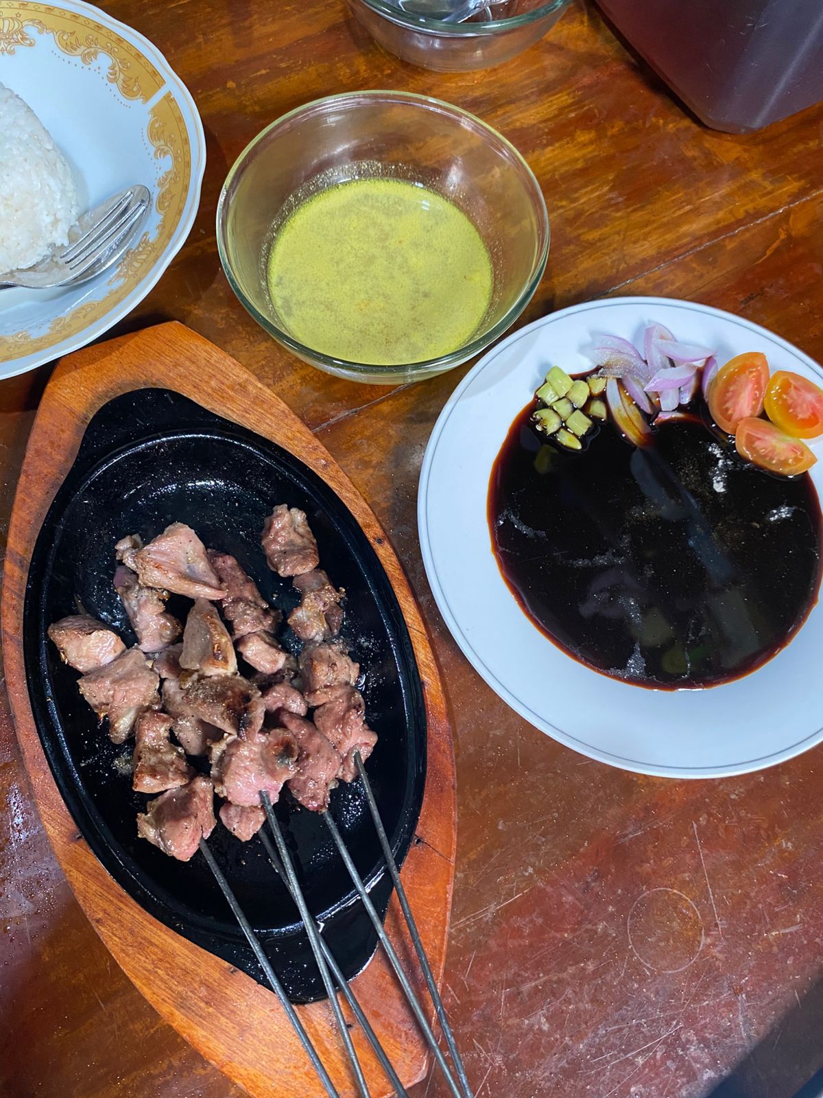 Sate H. Andi pelopor sate klathak di Kediri.