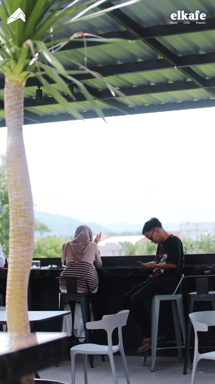Pemandangan di rooftop Elkafe.