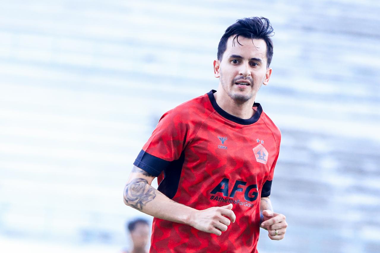 Adrian Luna jadi pemain asing anyar Persik Kediri.