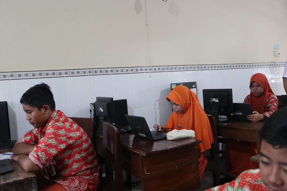 SIMULASI: Pelajar SD ketika mengikuti try out TKA pada pertengahan Januari 2026 lalu.