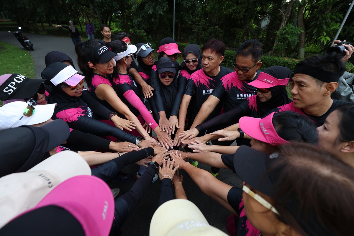 HARUS SEMANGAT: Sejumlah pelari bersiap menjajal rute di Waru Turi Fun Run 2026 yang akan digelar 15 Februari mendatang.