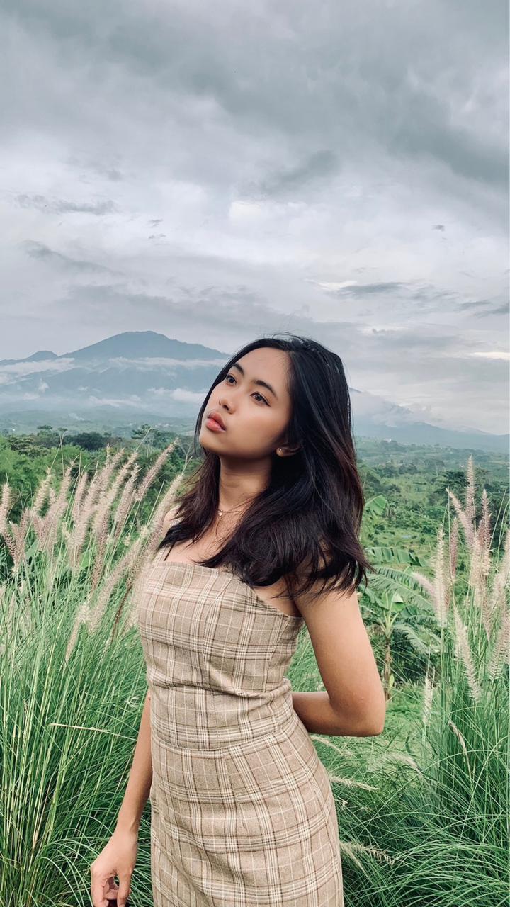 Sosok Jeanette Claurence Jonathan Galuh Berbakat Kota Kediri 2024 yang punya banyak talenta.